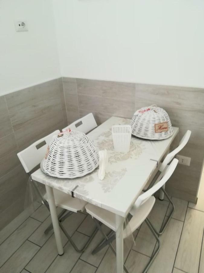 Bed and Breakfast Il Frangipane Формия Экстерьер фото